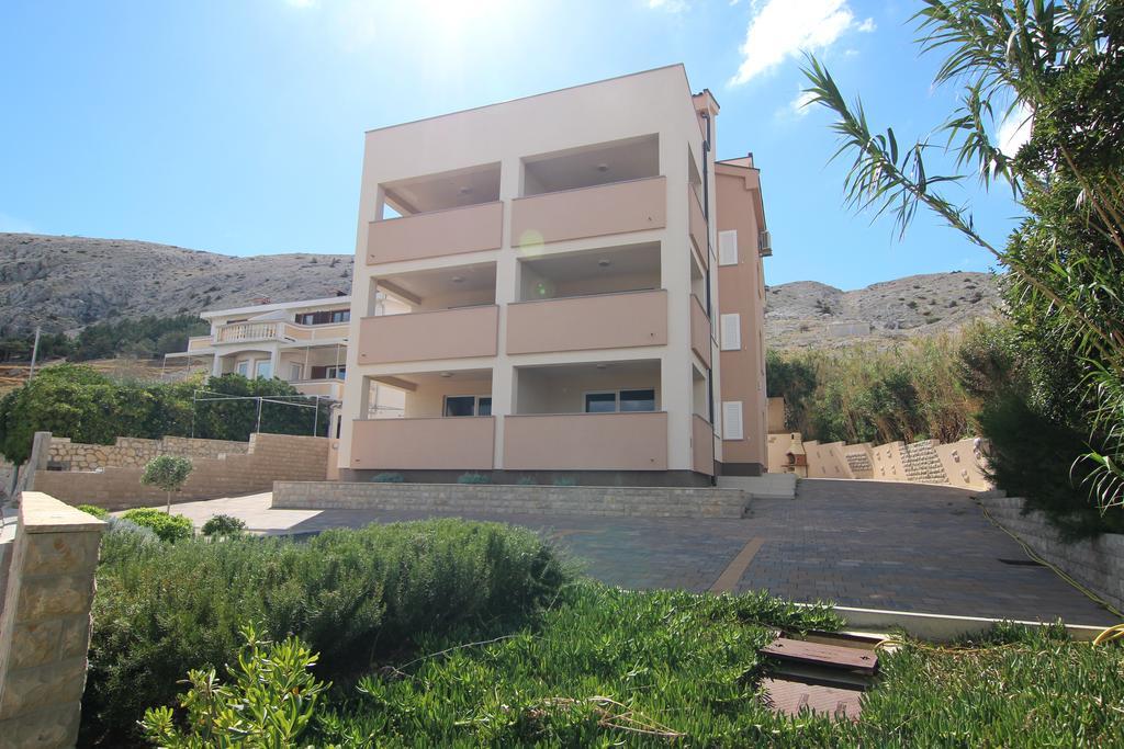 Apartments Augustin Pag Town Exterior foto