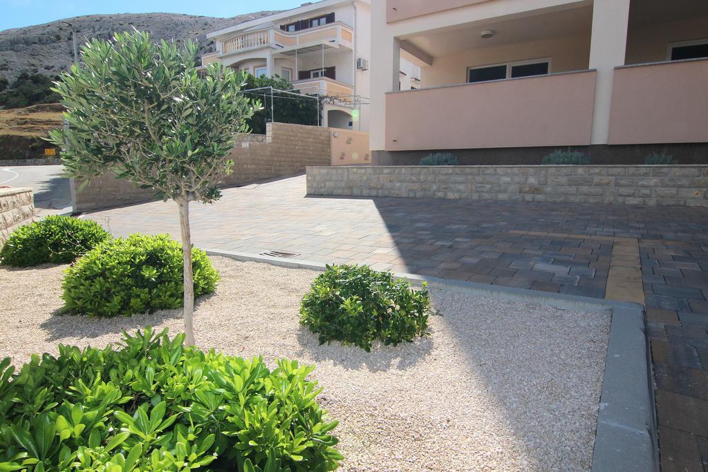 Apartments Augustin Pag Town Exterior foto